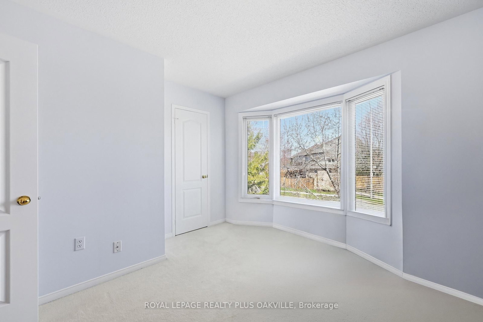 2150 4 Oakville,ON L6M 3T2 — Photo 35