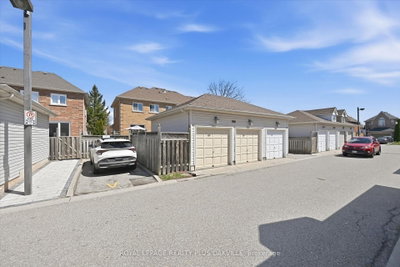 2150 4 Oakville,ON L6M 3T2 — Photo 45