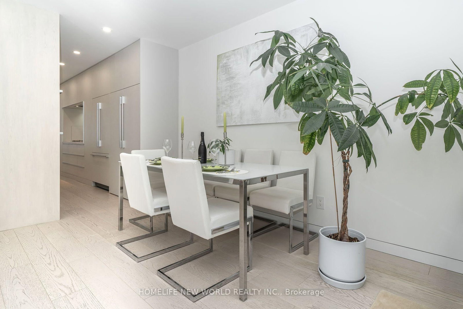 30 Carling Avenue • Toronto, ON photo 14