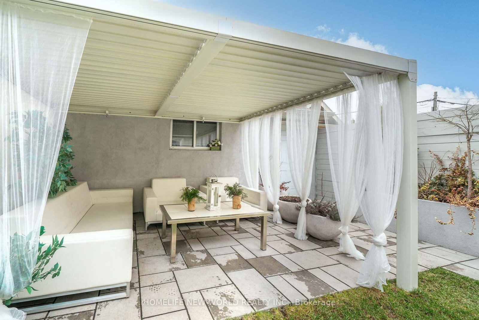 30 Carling Avenue • Toronto, ON photo 42