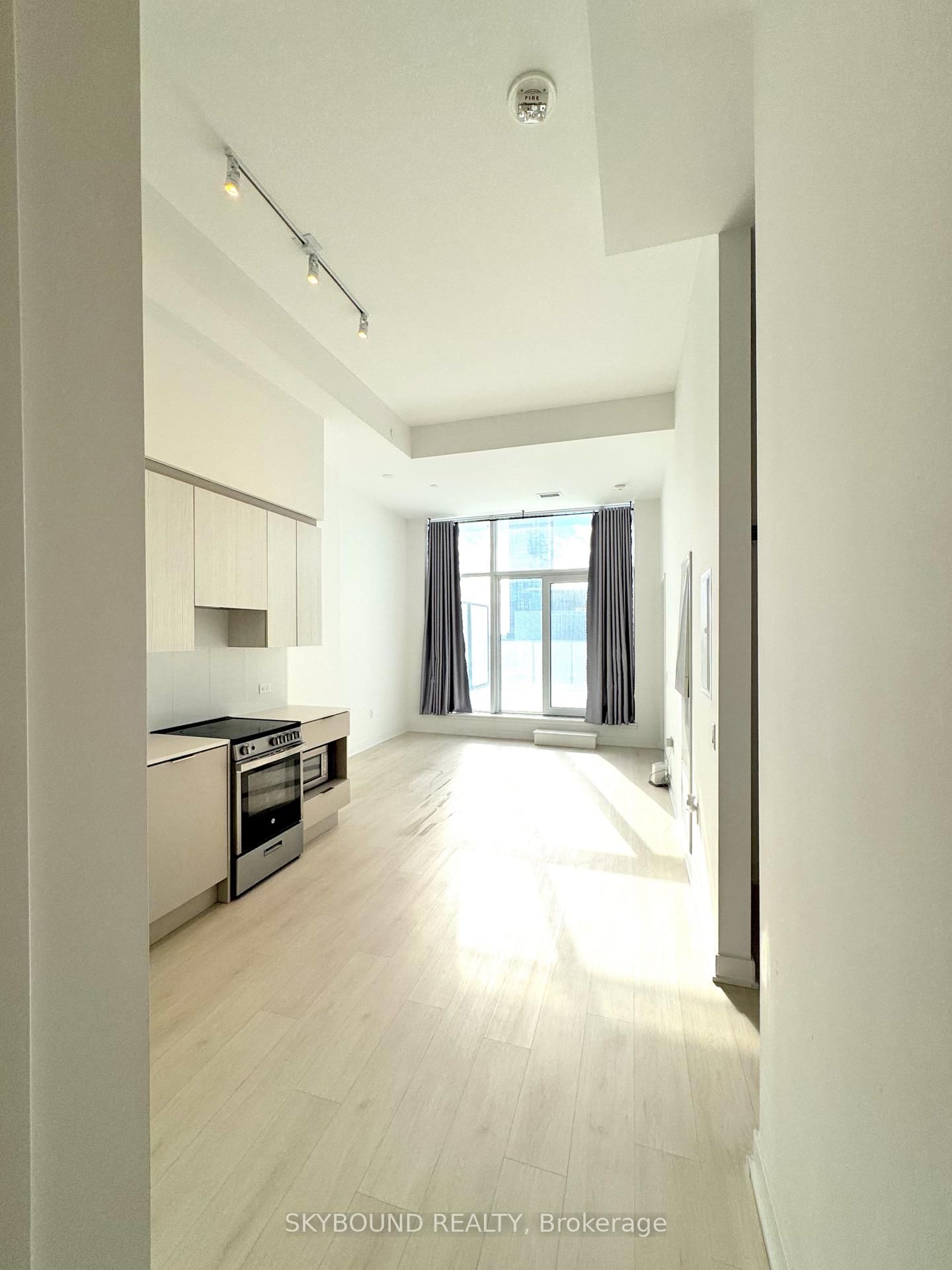 3900 Confederation Parkway • #529 • Mississauga, ON photo 16