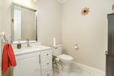 12 Valleywest Brampton,ON L6P 2J9 — Photo 17