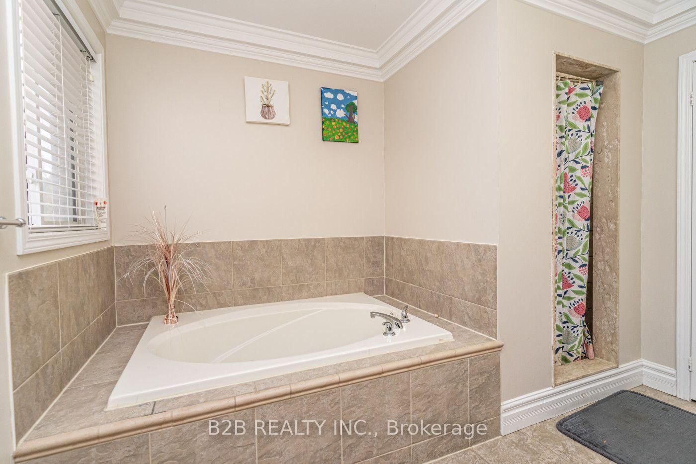 12 VALLEYWEST Road • Brampton, ON photo 22
