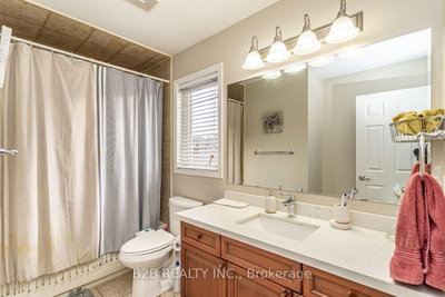 12 Valleywest Brampton,ON L6P 2J9 — Photo 28