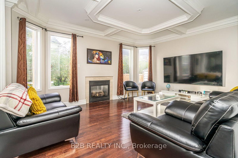 12 Valleywest Brampton,ON L6P 2J9 — Photo 9