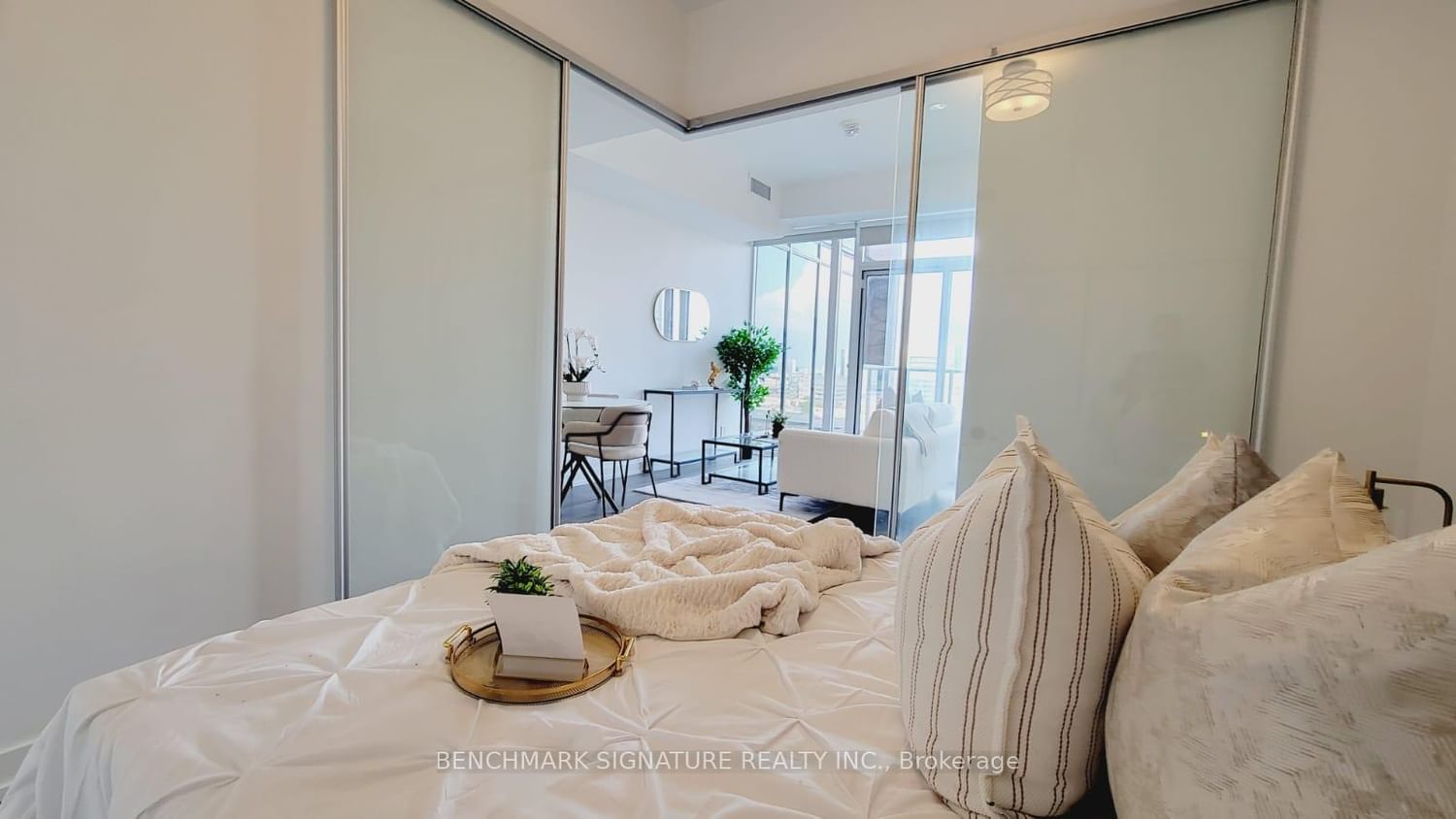 270 Dufferin Street • #lph18 • Toronto, ON photo 19