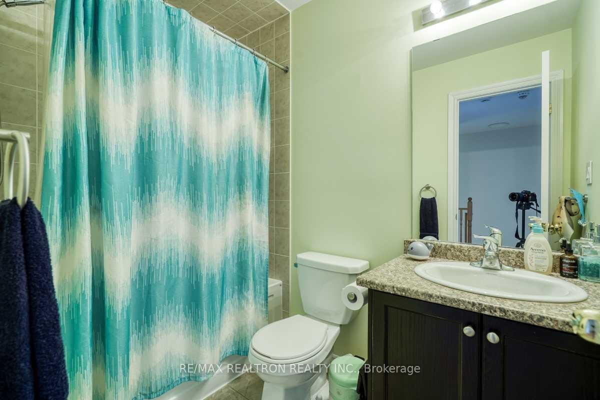15 Sprucewood Road • Brampton, ON photo 24