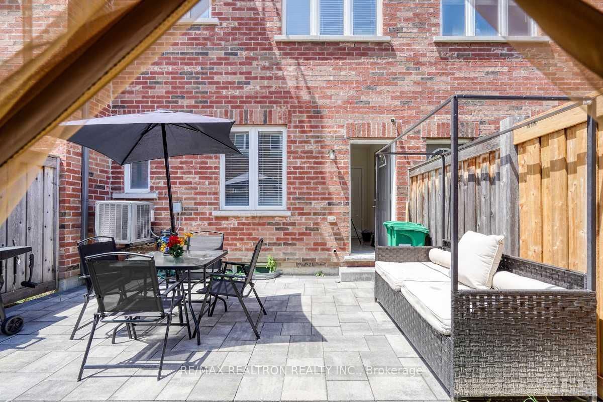 15 Sprucewood Road • Brampton, ON photo 27