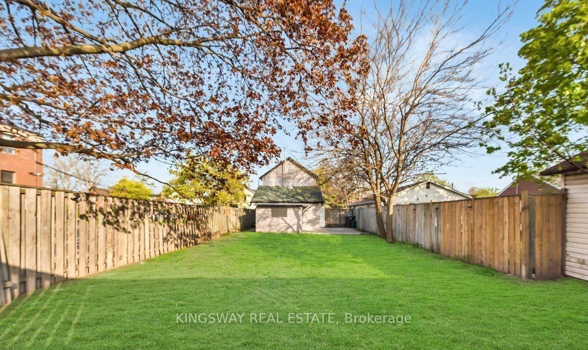 195 Randi Mississauga,ON L5A 1V6 — Photo 6