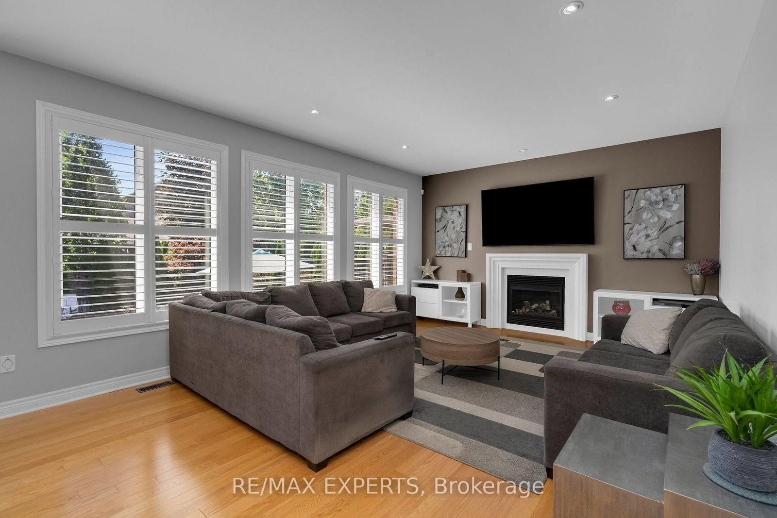25 Mccandless Court • Caledon, ON photo 8