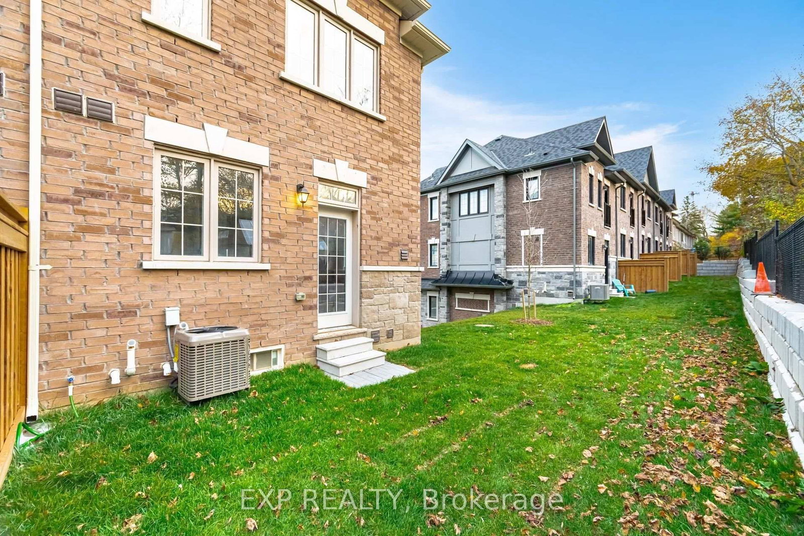 68 First Street • #24 • Orangeville, ON photo 35