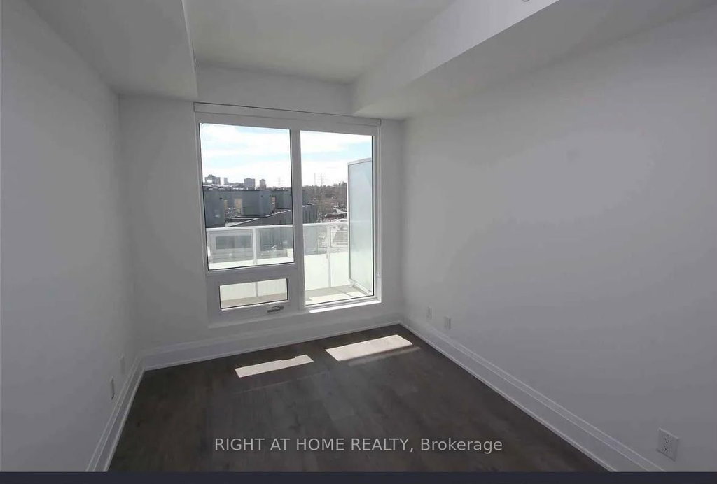 413 - 20 Brin Drive 5