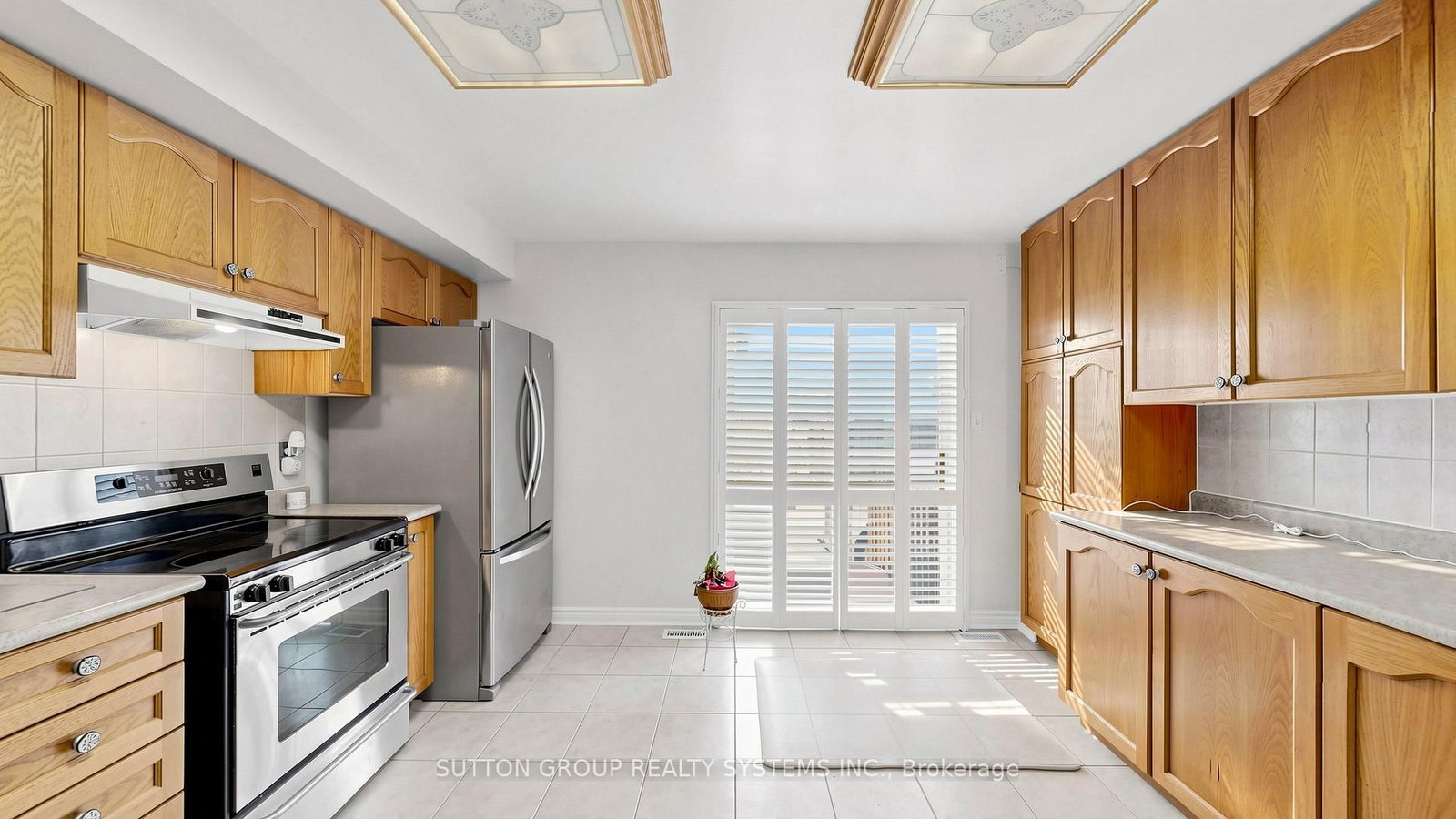 2138 Eglinton Avenue W • Toronto, ON photo 10