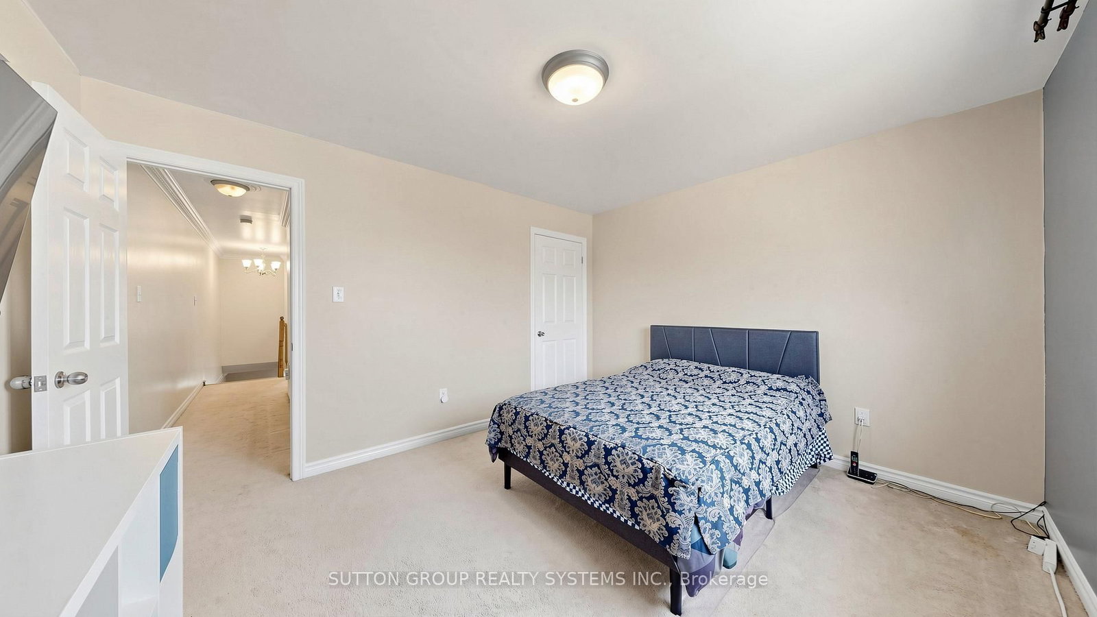 2138 Eglinton Avenue W • Toronto, ON photo 14