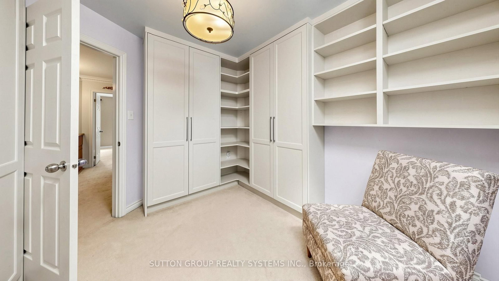 2138 Eglinton Avenue W • Toronto, ON photo 16