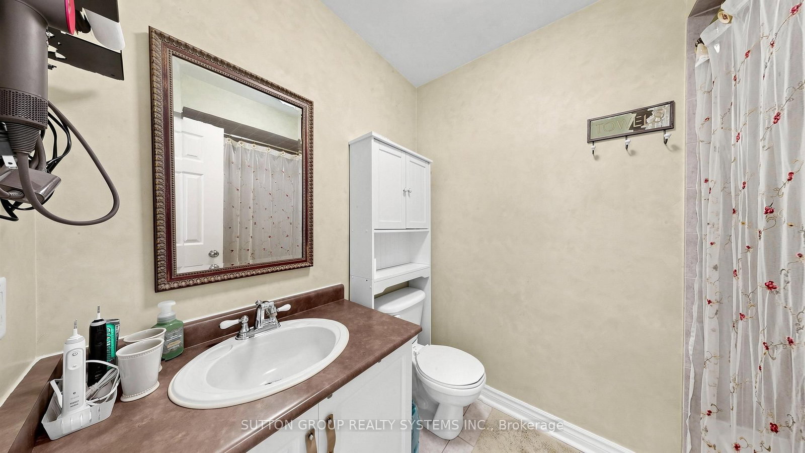 2138 Eglinton Avenue W • Toronto, ON photo 17