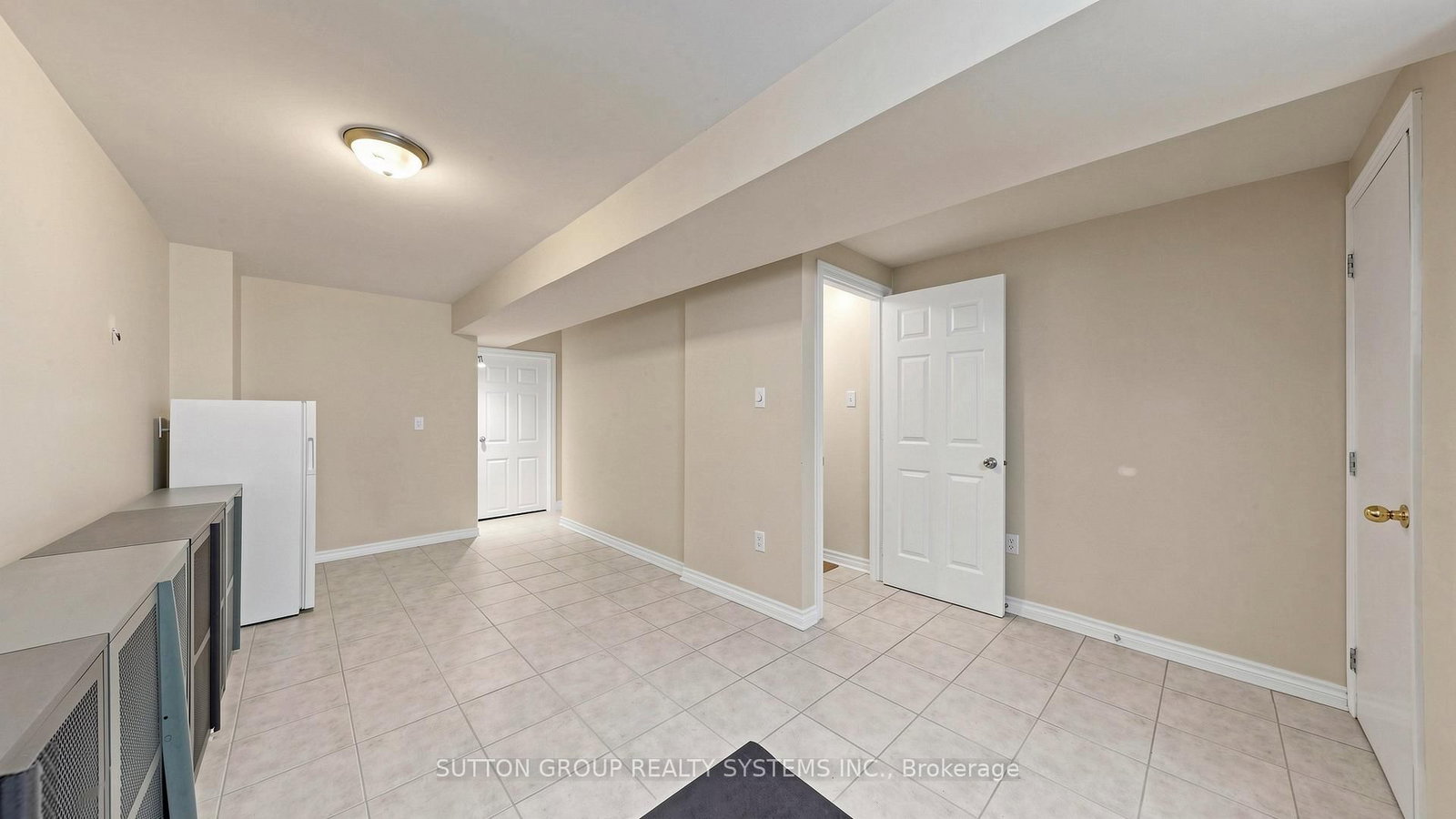2138 Eglinton Avenue W • Toronto, ON photo 20