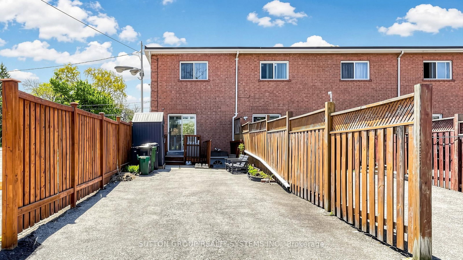 2138 Eglinton Avenue W • Toronto, ON photo 26