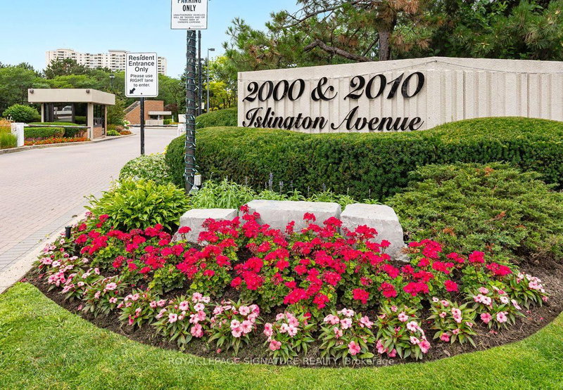 1912 - 2000 Islington Avenue