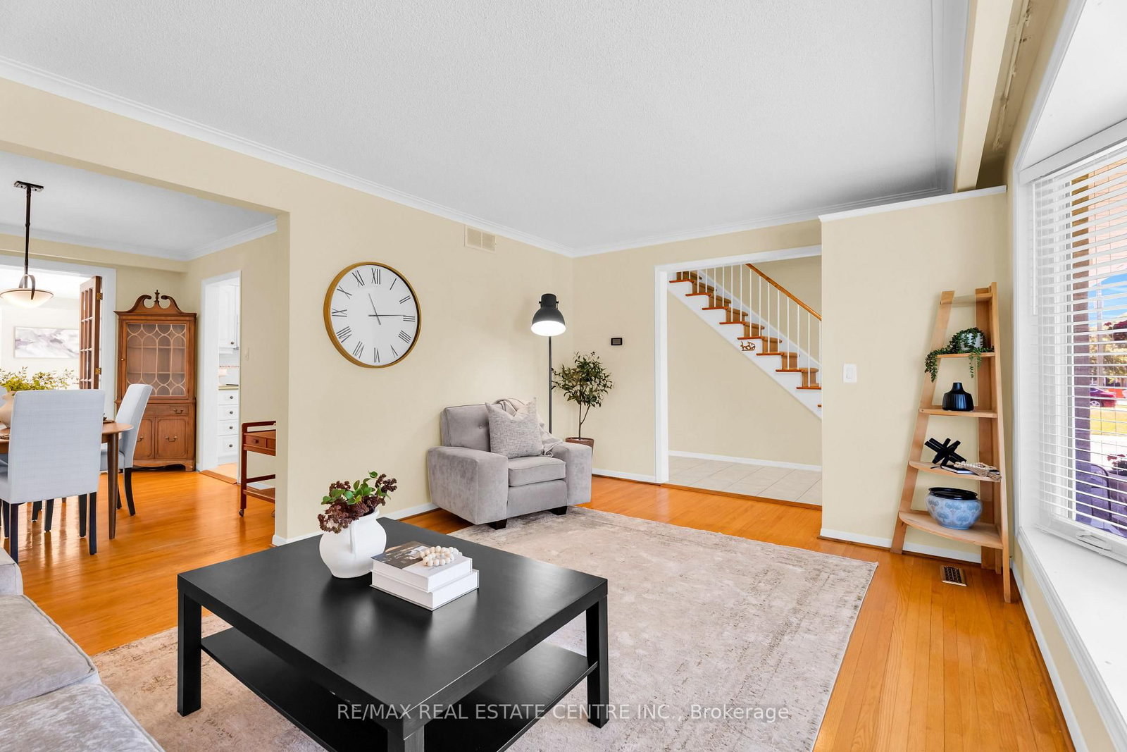 357 Delrex Boulevard • Halton Hills, ON photo 13