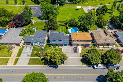 357 Delrex Boulevard • Halton Hills, ON photo 3