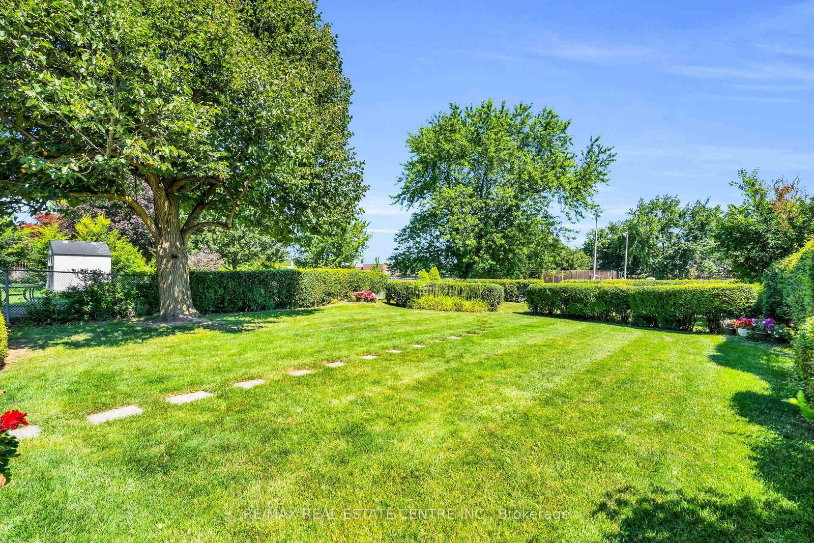 357 Delrex Boulevard • Halton Hills, ON photo 44