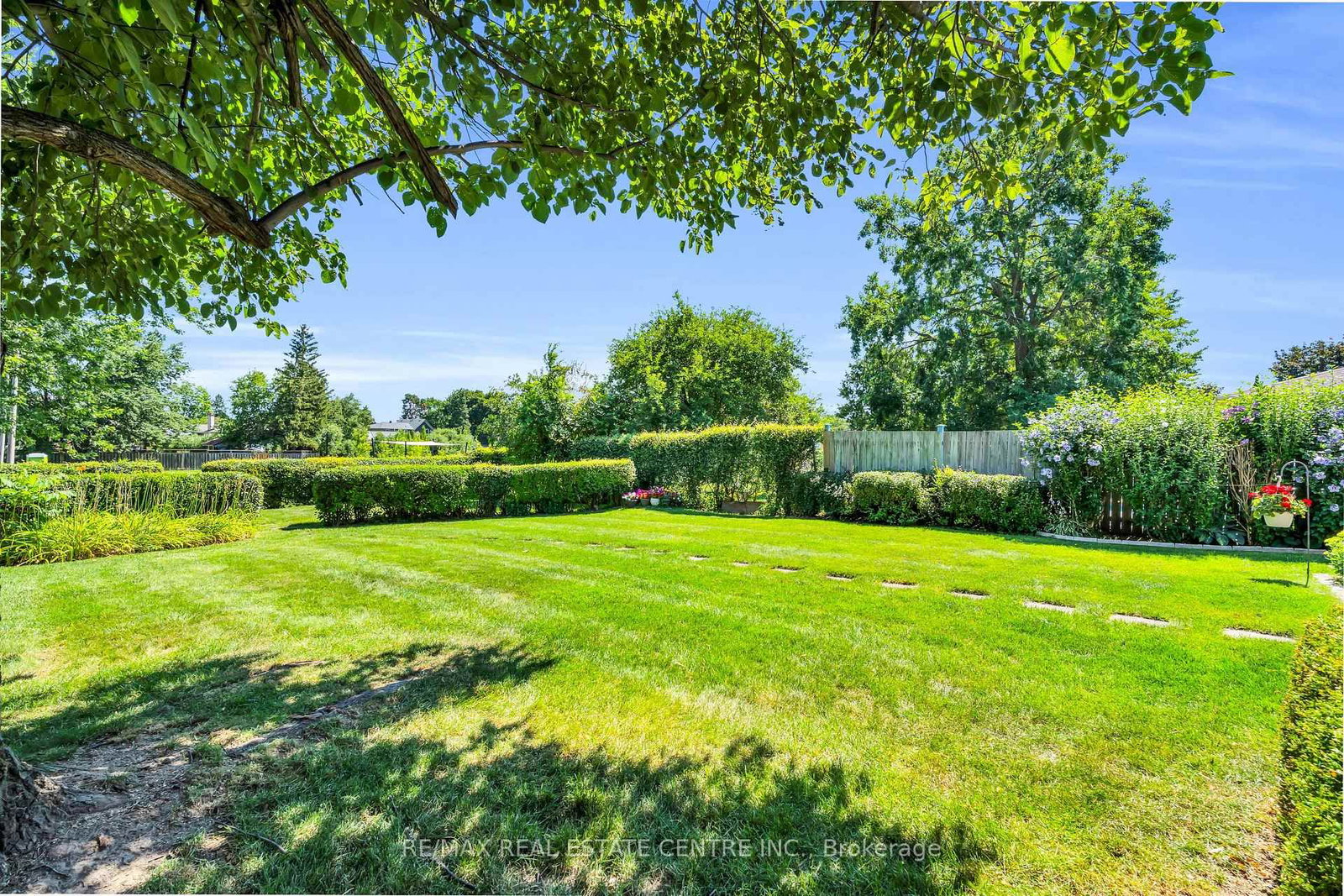 357 Delrex Boulevard • Halton Hills, ON photo 45