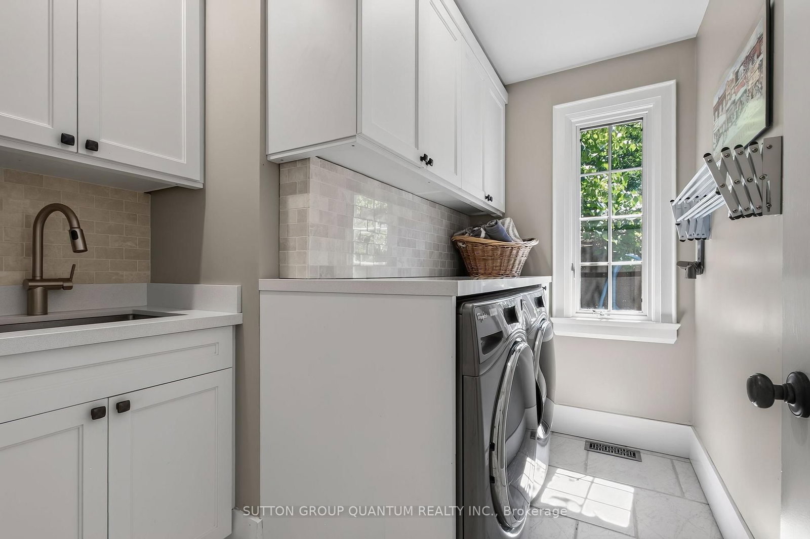 1391 Queen Victoria Avenue • Mississauga, ON photo 25
