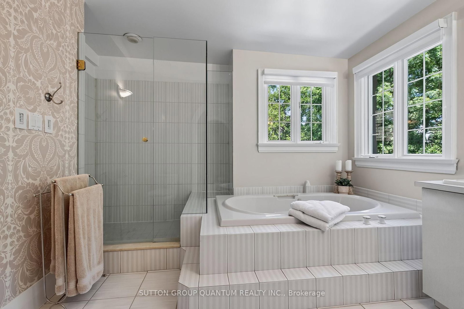 1391 Queen Victoria Avenue • Mississauga, ON photo 31
