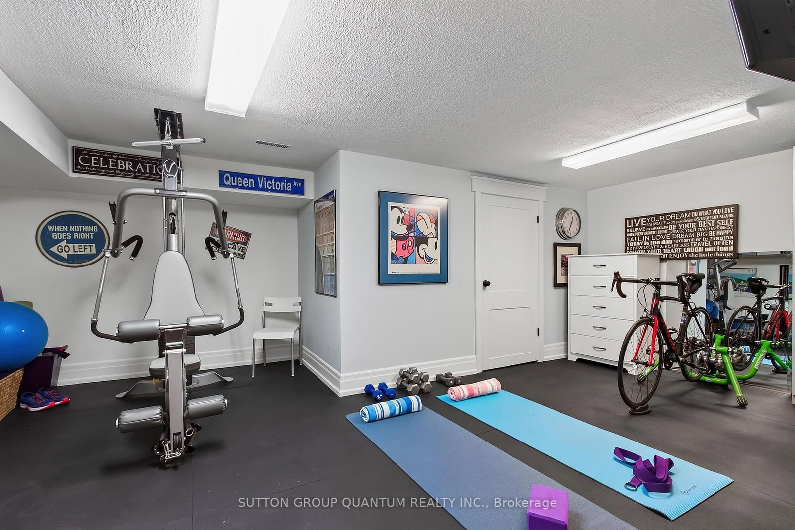 1391 Queen Victoria Avenue • Mississauga, ON photo 39