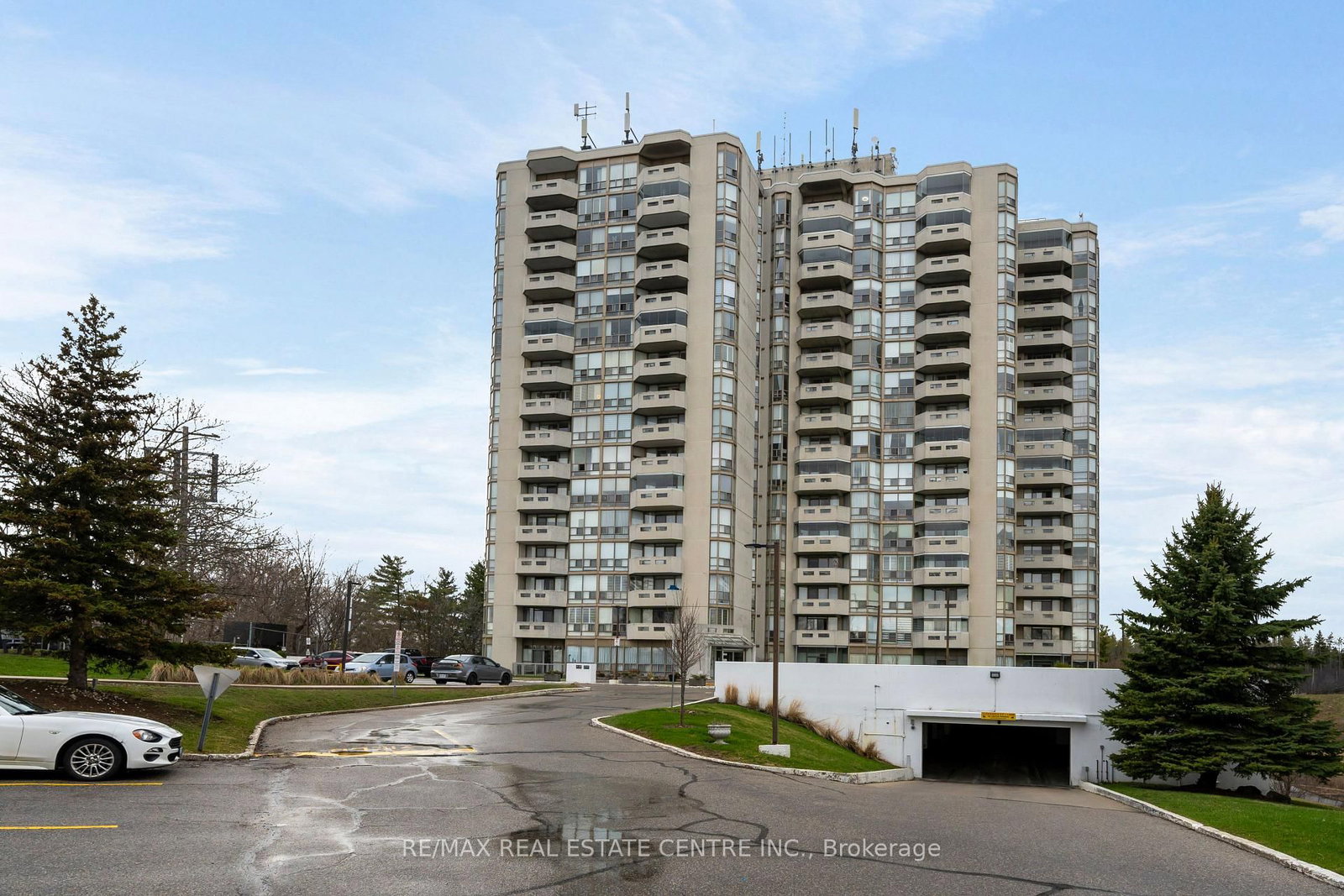 20 Mcfarlane Drive • #1504 • Halton Hills, ON photo 20