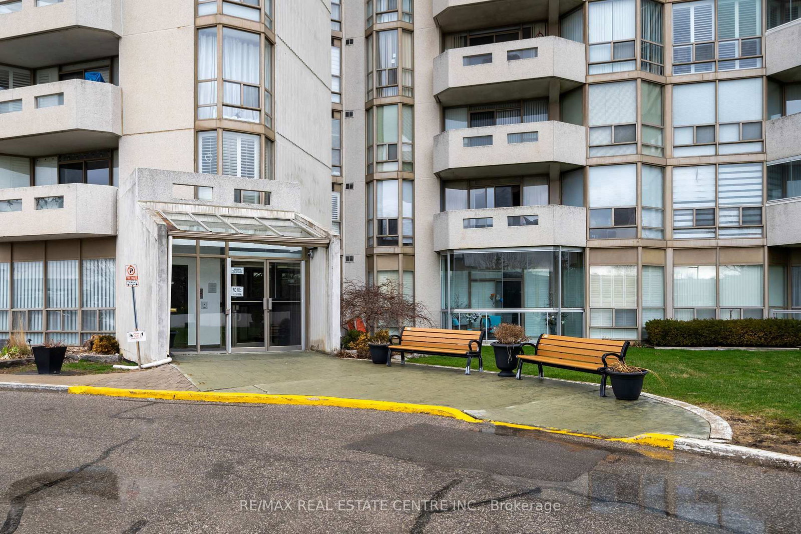 20 Mcfarlane Drive • #1504 • Halton Hills, ON photo 21