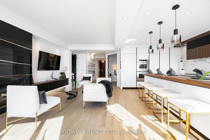 2095 Lake Shore Toronto,ON M8V 4G3 — Photo 24
