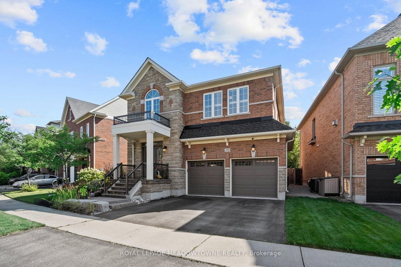 395 Malboeuf Court