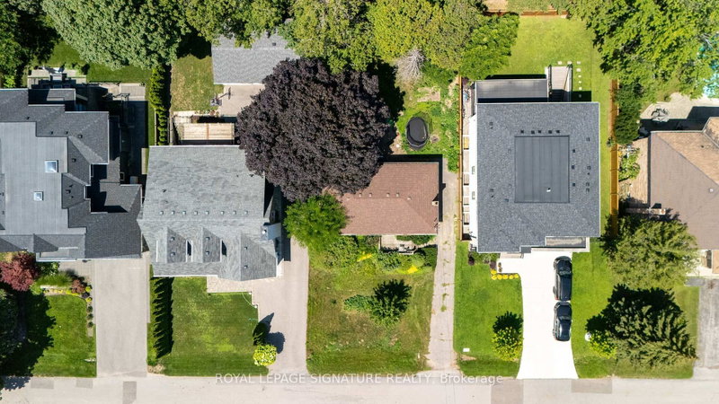 1405 CONSTANCE Drive