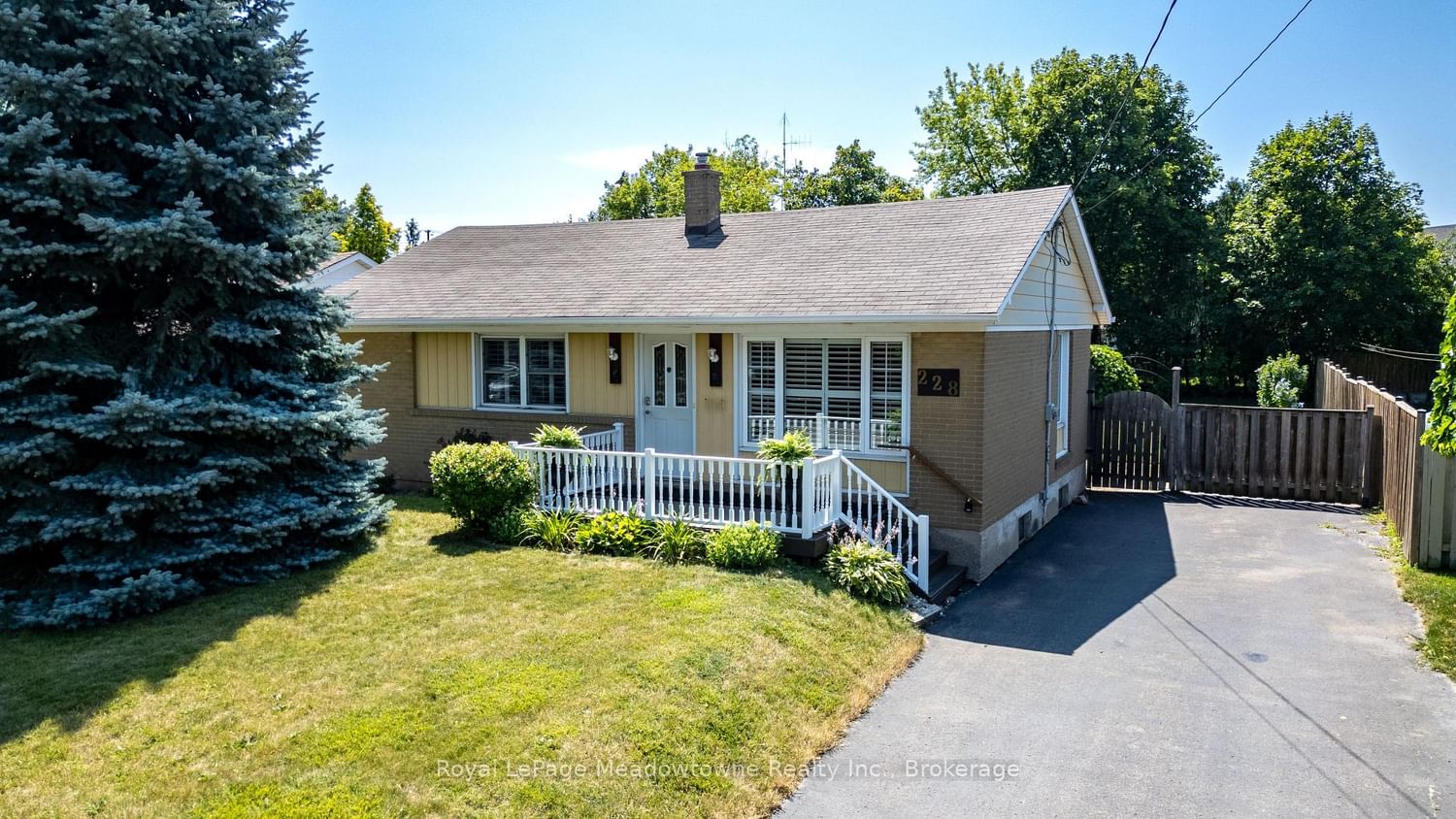 228 Bell Street • Milton, ON photo 35