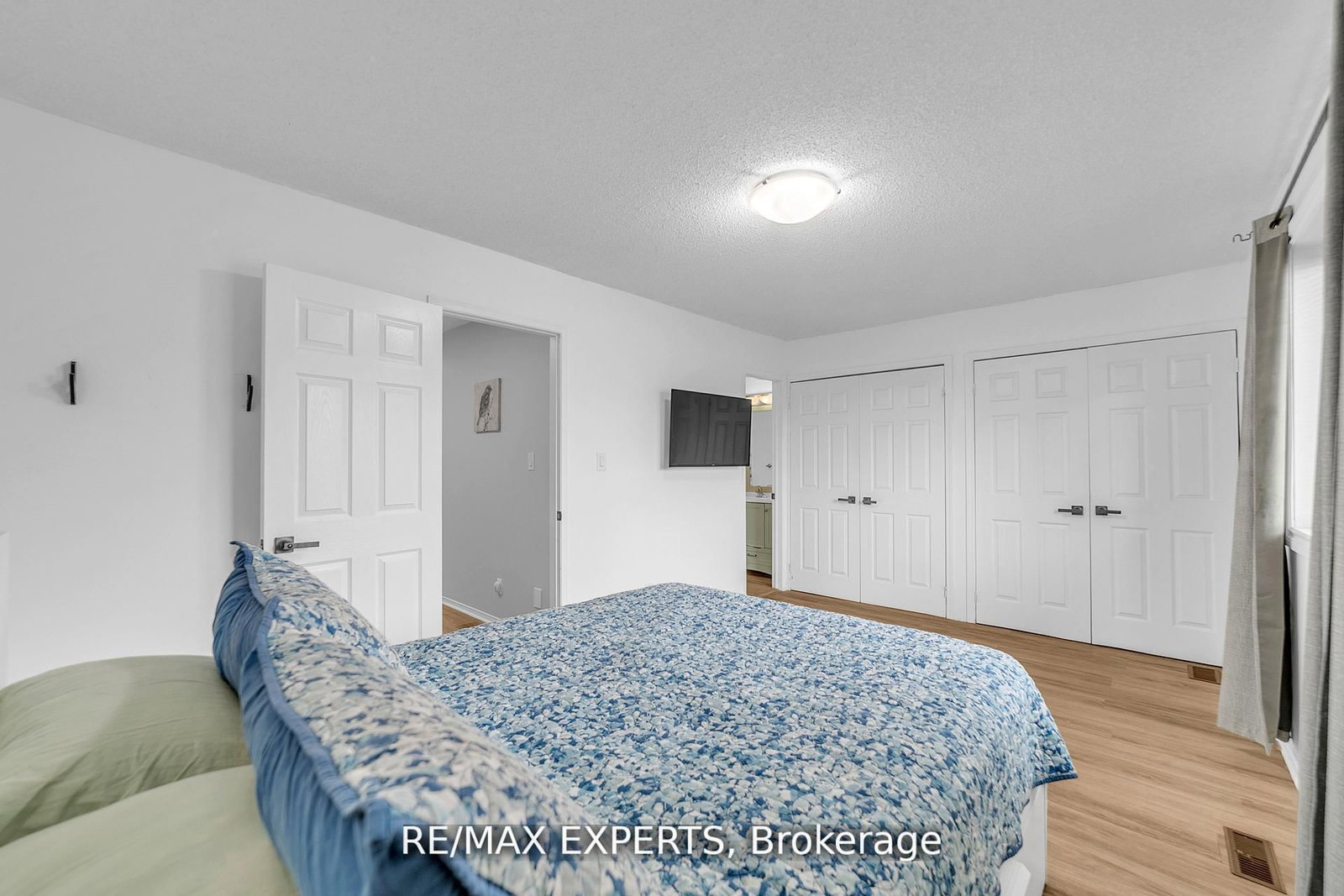 Listing Image 34