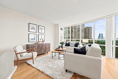 50 Eglinton Avenue W • #607 • Mississauga, ON photo 3