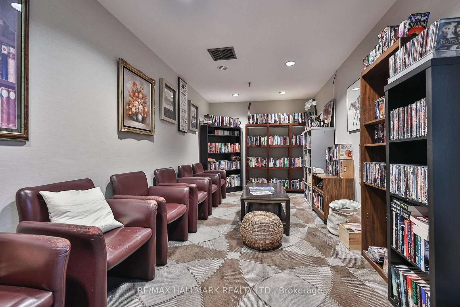 50 Eglinton Avenue W • #607 • Mississauga, ON photo 40