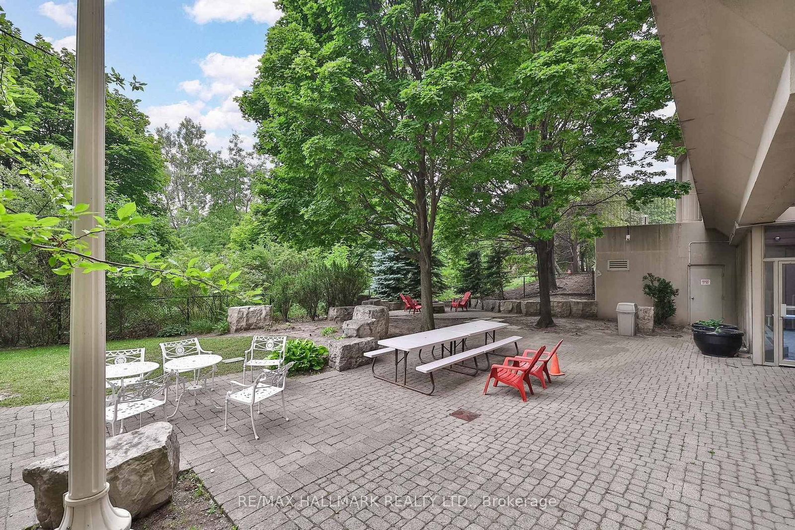50 Eglinton Avenue W • #607 • Mississauga, ON photo 42