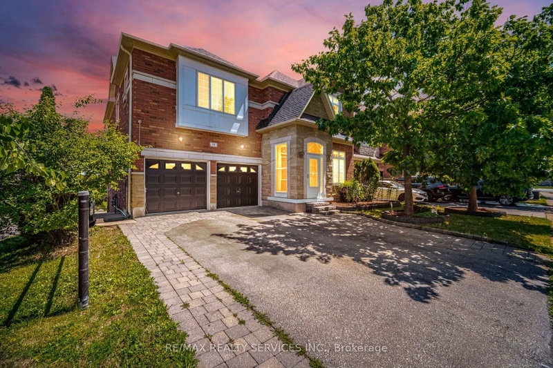 35 Stoneylake Avenue
