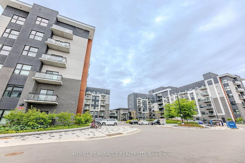 215 - 102 Grovewood Common