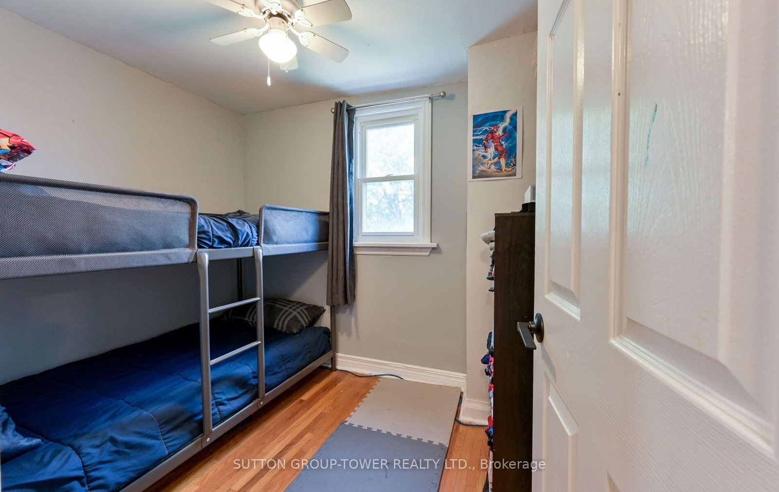 8 Yvonne Avenue N • Toronto, ON photo 26