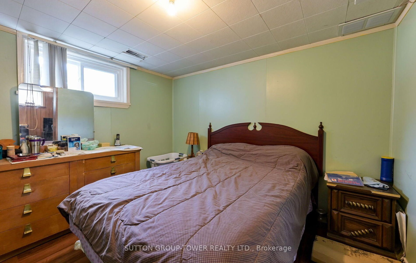 8 Yvonne Avenue N • Toronto, ON photo 40