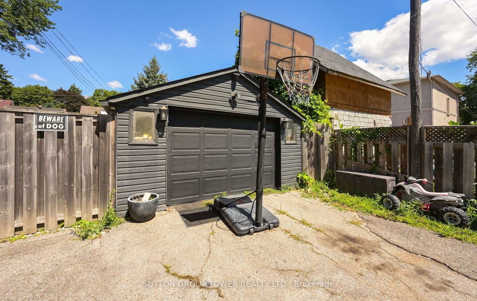 Listing Image 44