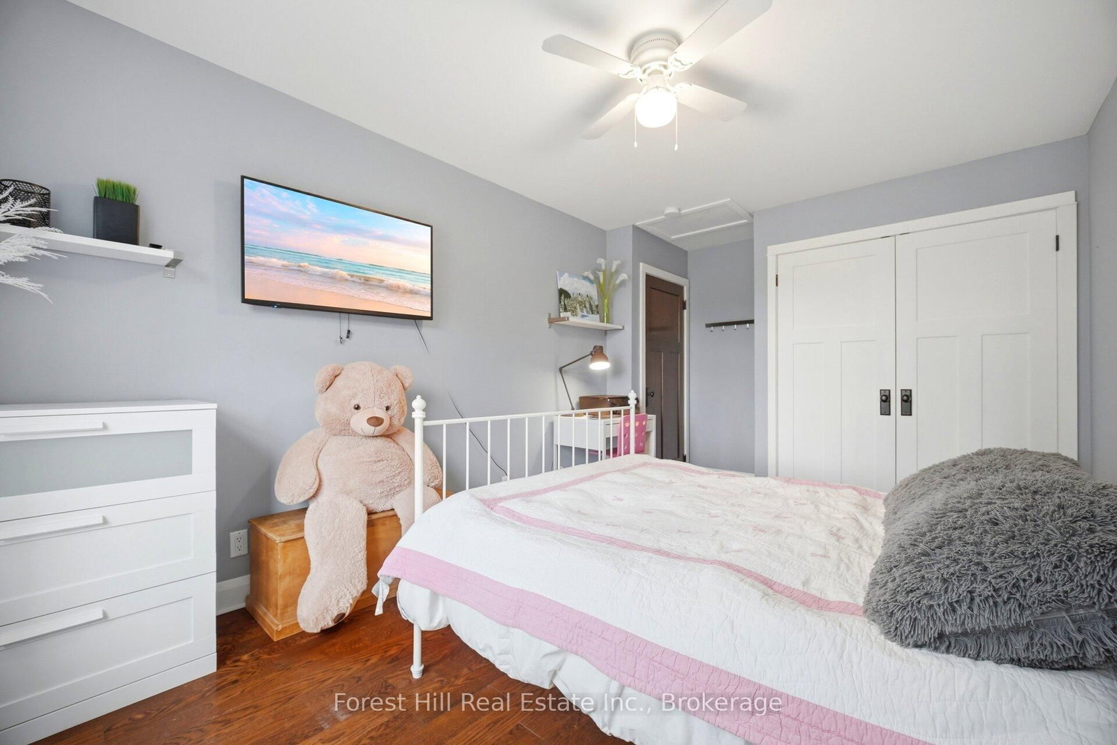39 Broadview Avenue • Mississauga, ON photo 22