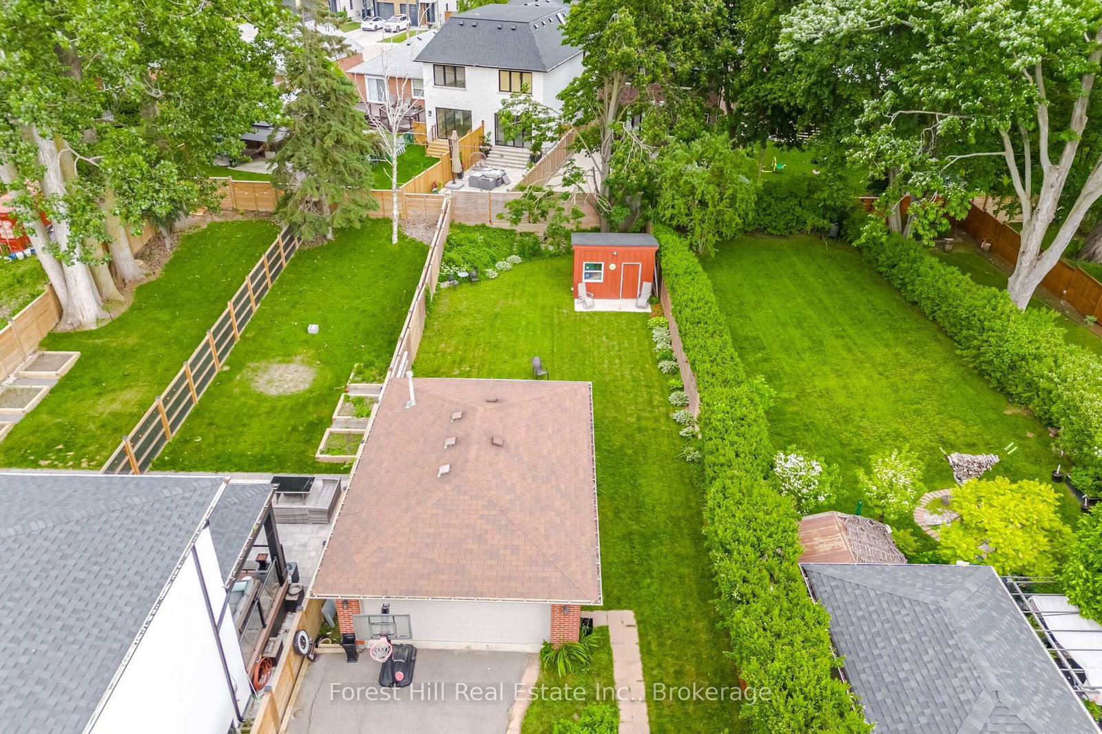 39 Broadview Avenue • Mississauga, ON photo 45