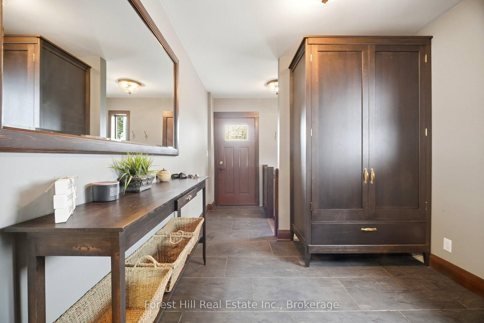 39 Broadview Avenue • Mississauga, ON photo 6