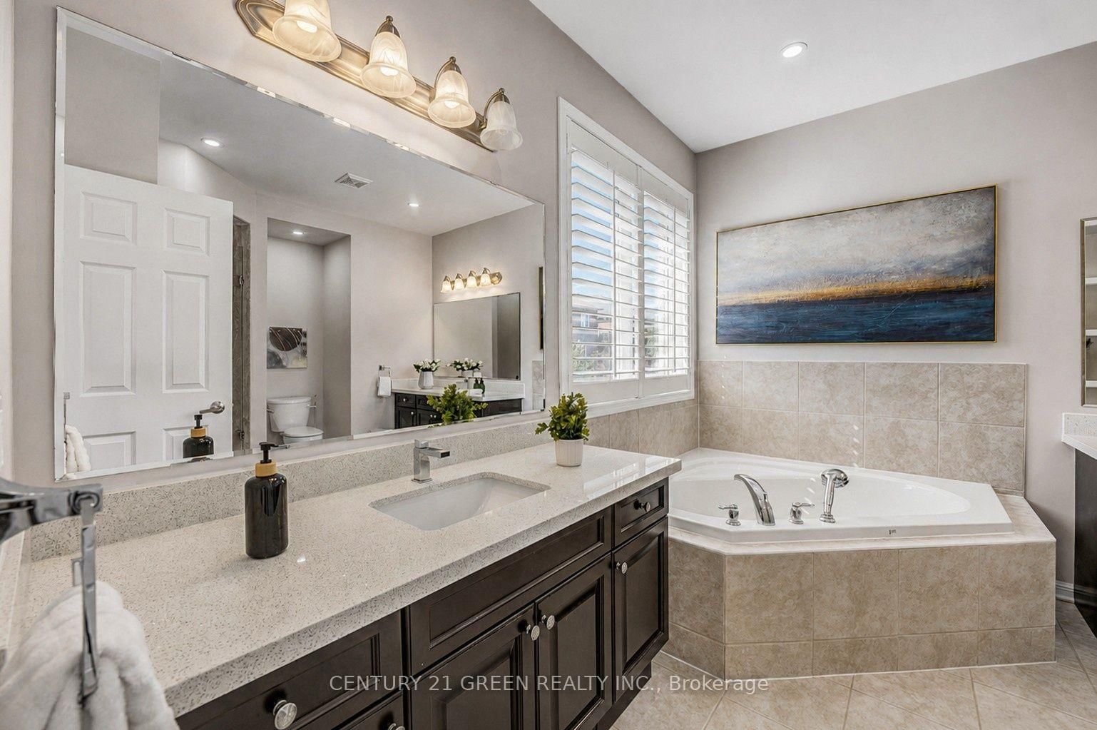 409 Coombs Court • Milton, ON photo 26