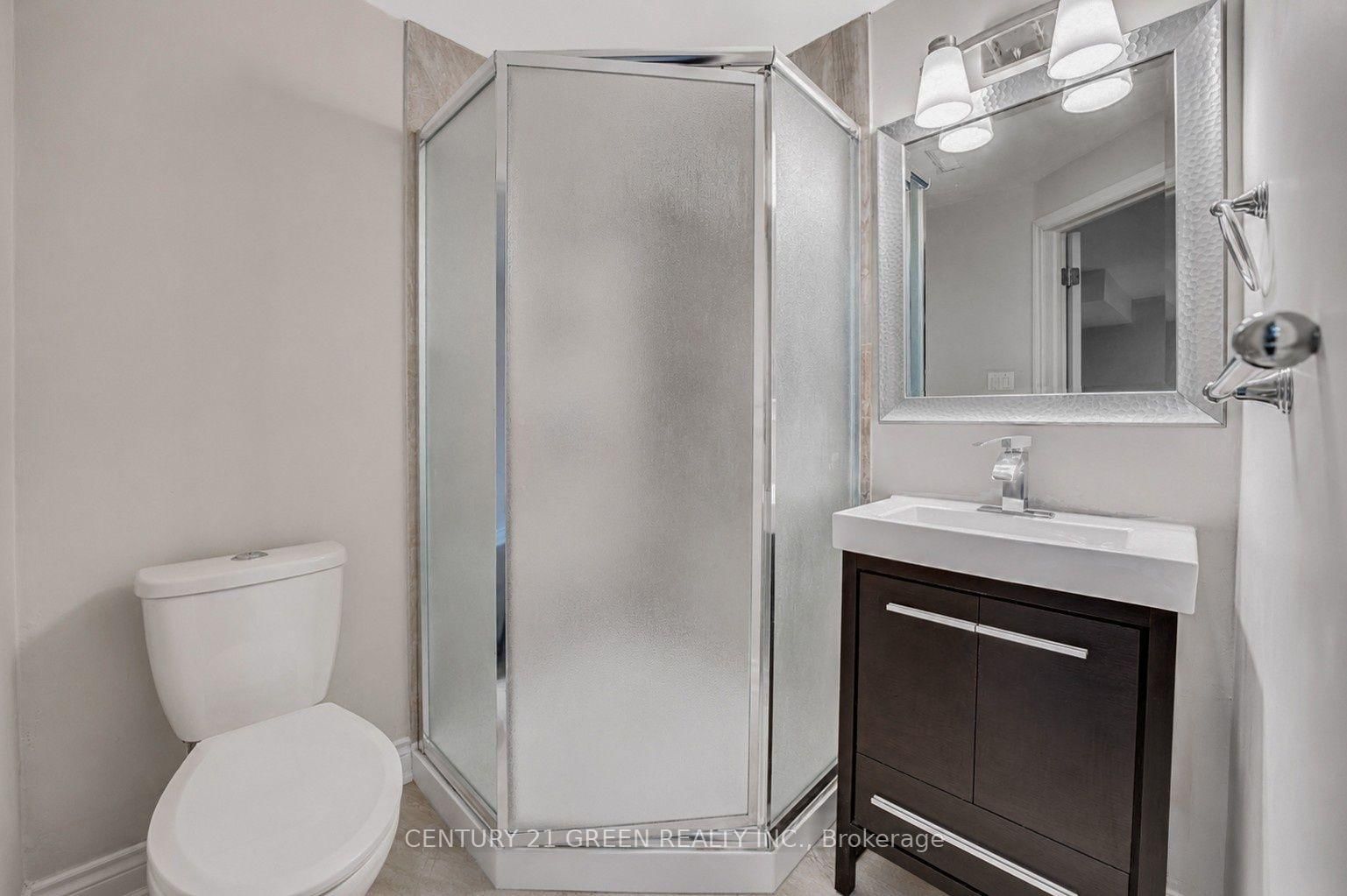 409 Coombs Court • Milton, ON photo 39
